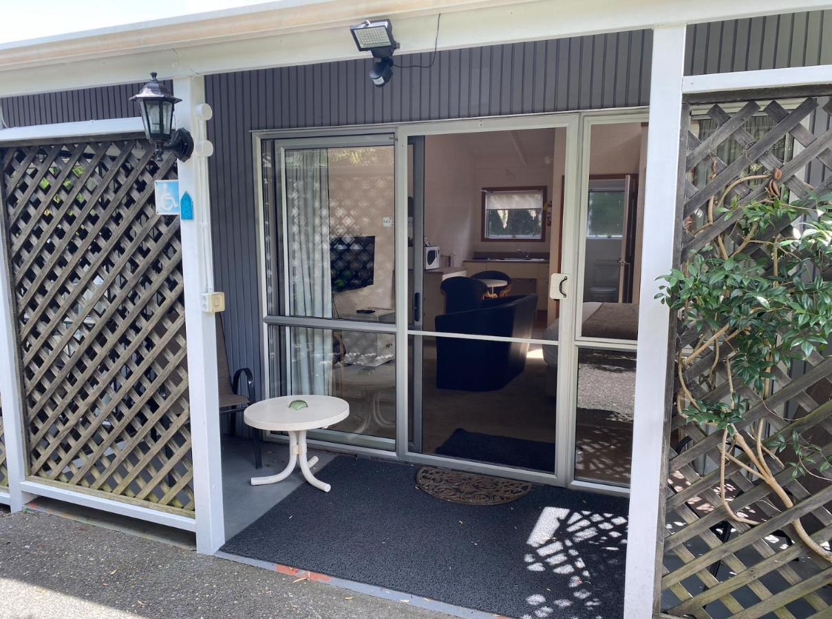 Colonial House Motel Kerikeri Exterior photo