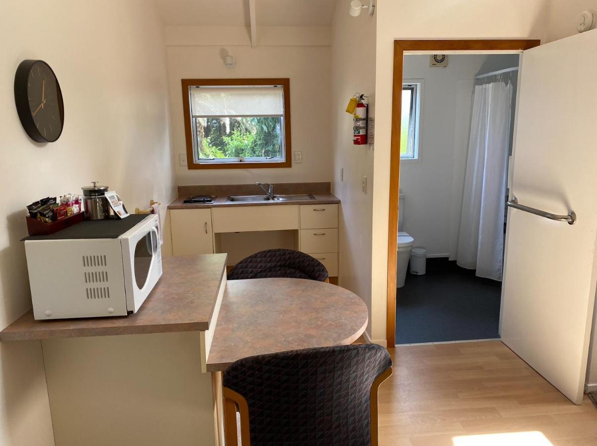 Colonial House Motel Kerikeri Exterior photo